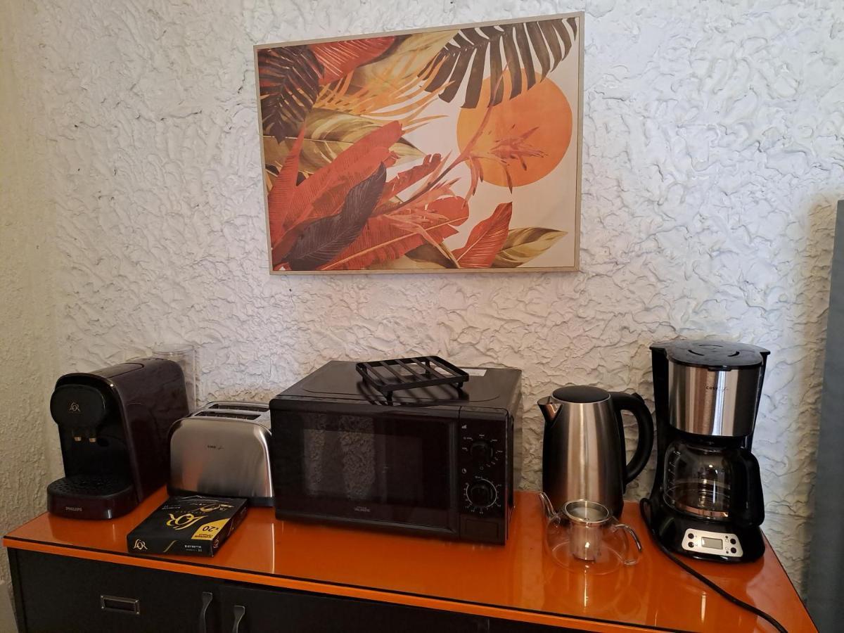 Апартаменти Ty Ma Gourdadou Сен-Поль-де-Леон Екстер'єр фото